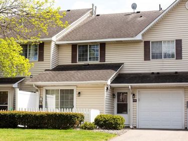 2556 Lockwood Drive, Unit 59, Mendota Heights, MN 55120