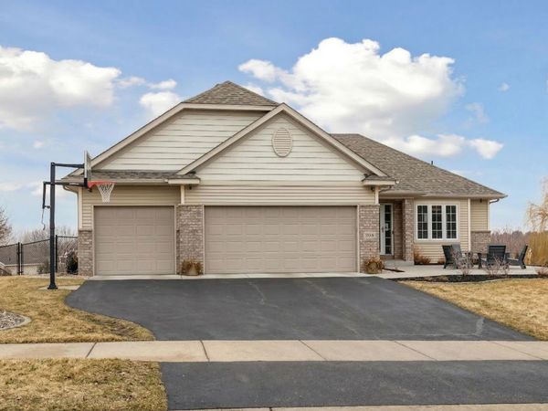 909 Firethorne Trail, Jordan, MN 55352