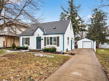 2712 5th Avenue E, North Saint Paul, MN 55109