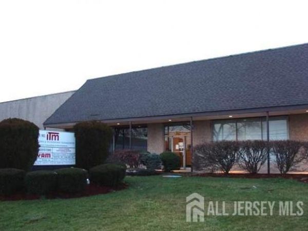 6 Kilmer Road , Edison, NJ 08817