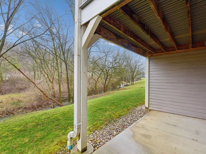 2097 Clareglen Drive, Unit 102, Crescent Springs, KY 41017 Photo 15