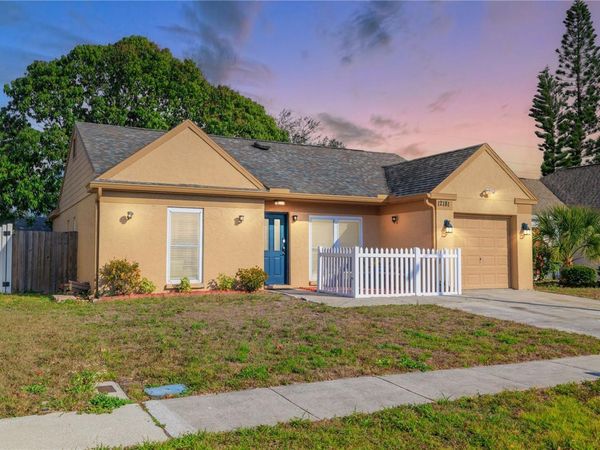 12181 74TH STREET , LARGO, FL 33773