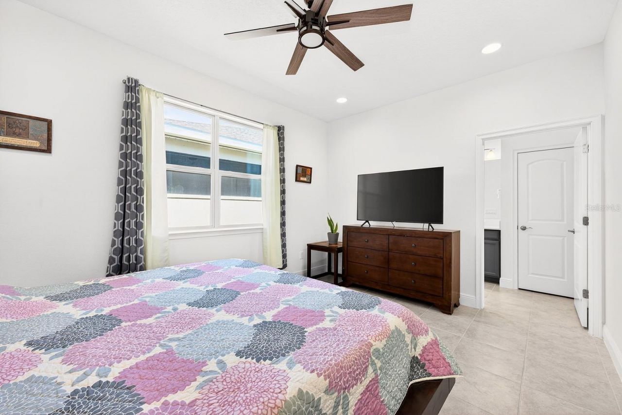 7651 Five Oaks Drive, Harmony, FL 34773 Photo