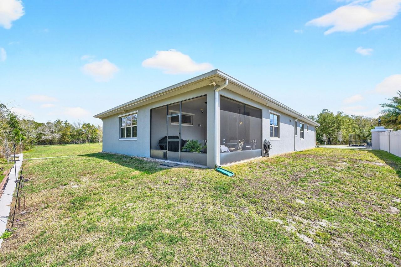 7651 Five Oaks Drive, Harmony, FL 34773 Photo