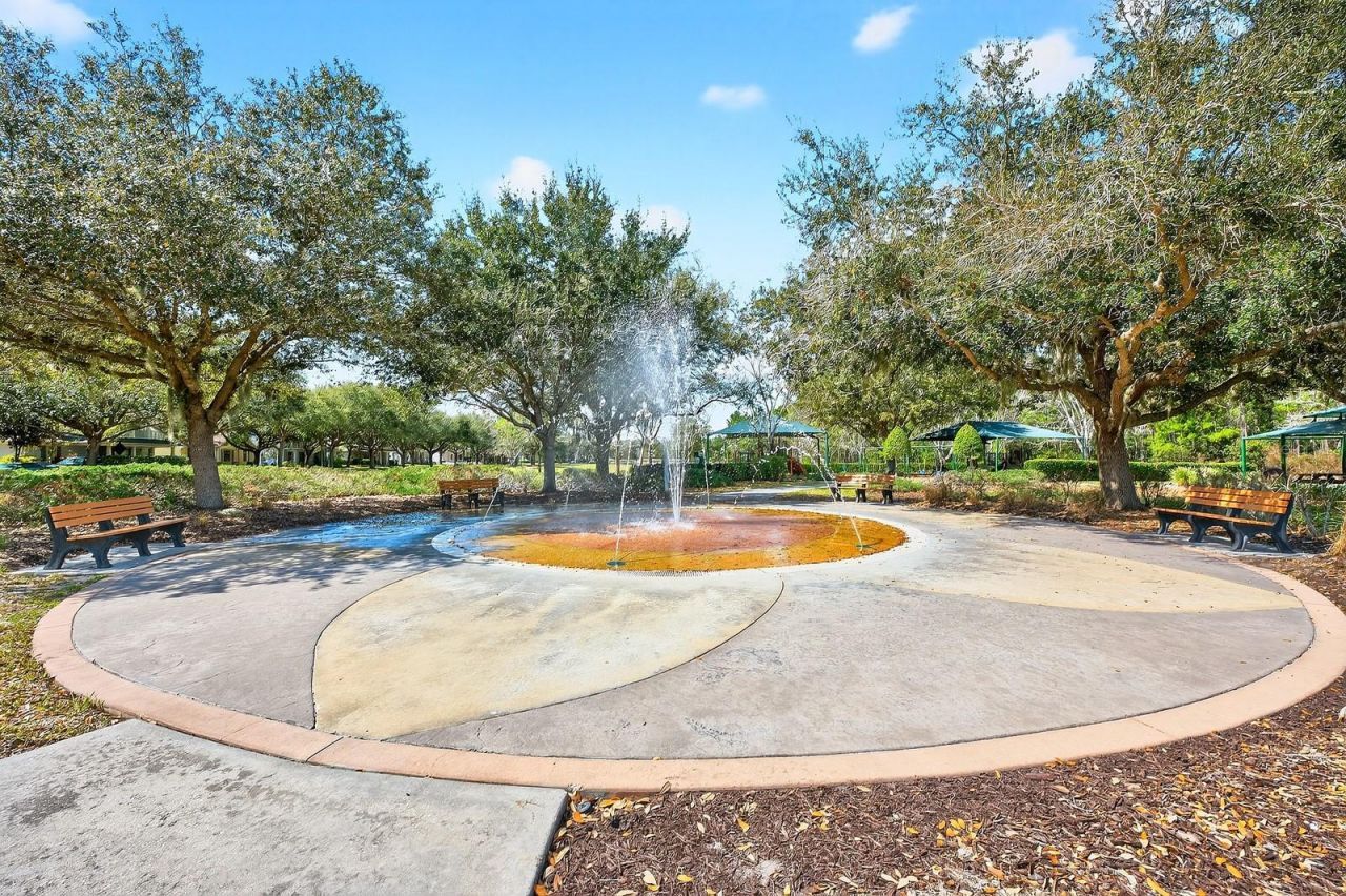 7651 Five Oaks Drive, Harmony, FL 34773 Photo