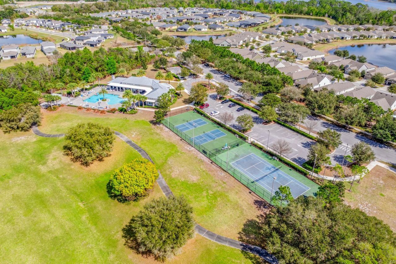 7651 Five Oaks Drive, Harmony, FL 34773 Photo