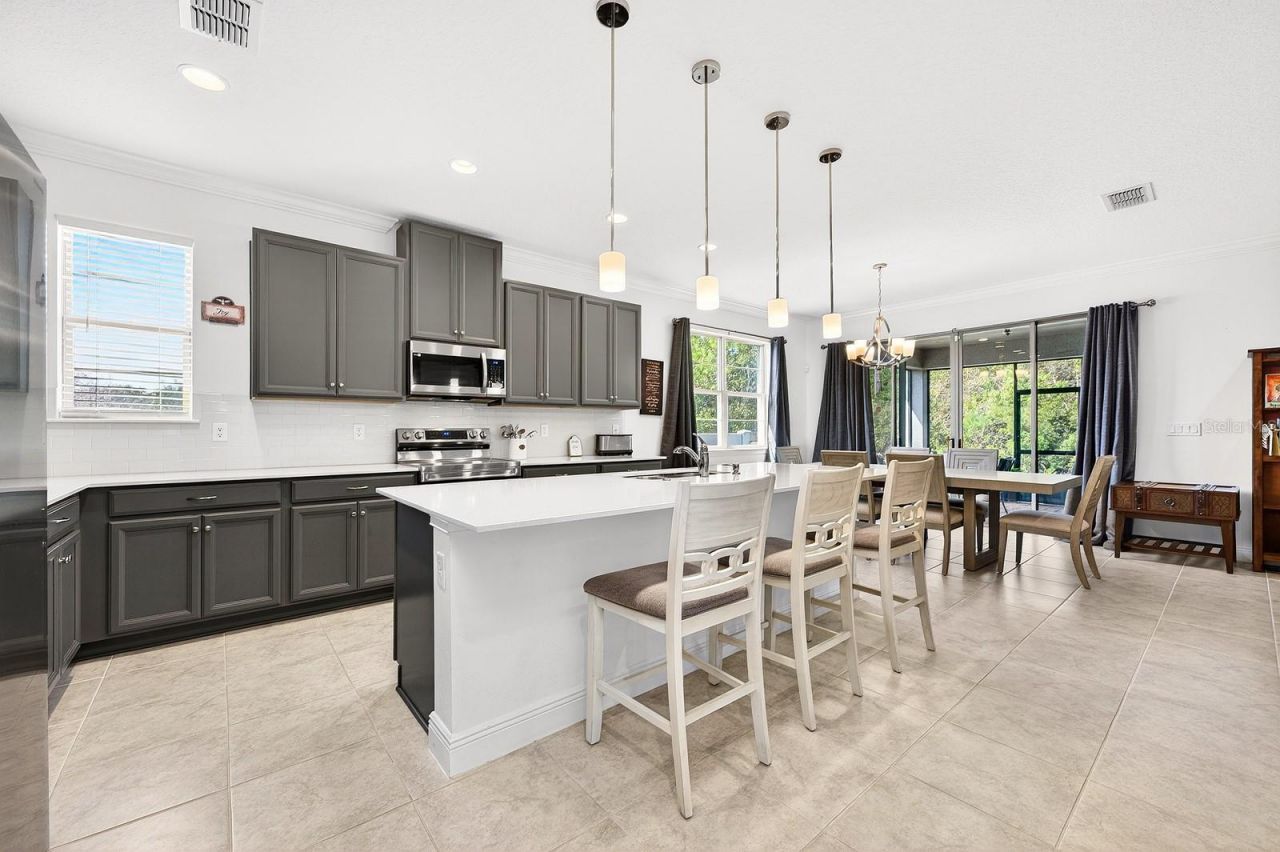 7651 Five Oaks Drive, Harmony, FL 34773 Photo