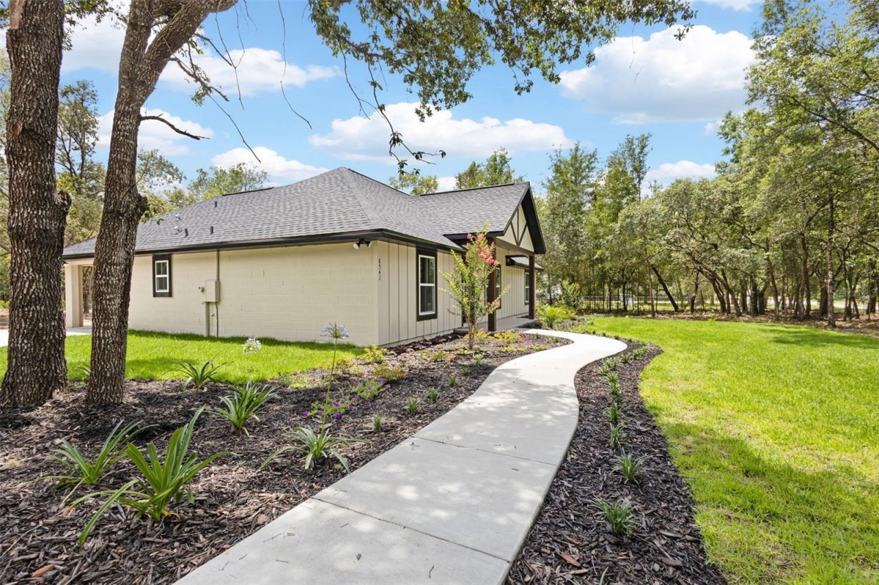 8541 NE 105 Avenue, Bronson, FL 32621 Photo