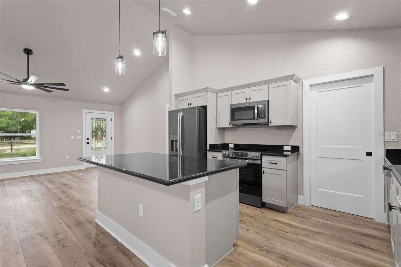 8541 NE 105 Avenue, Bronson, FL 32621 Photo
