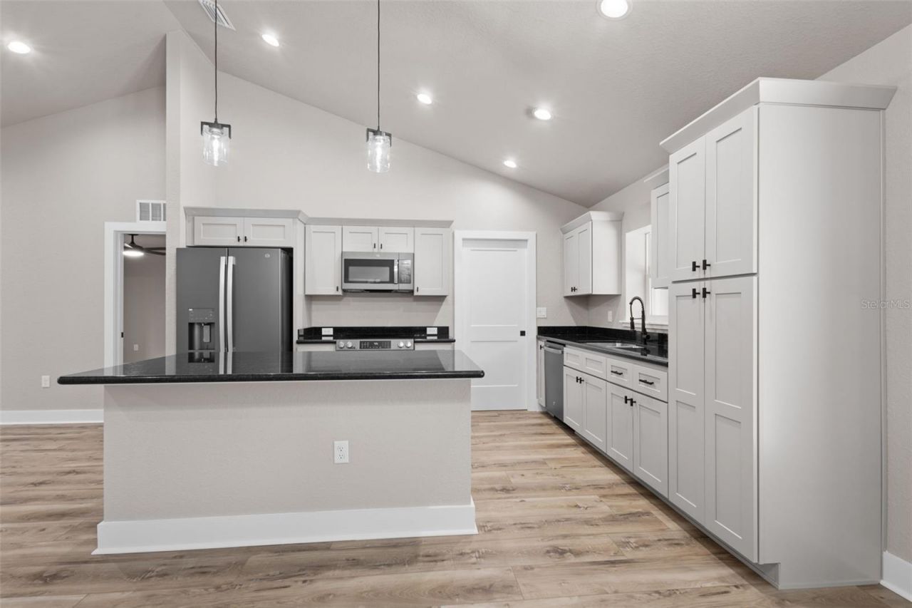 8541 NE 105 Avenue, Bronson, FL 32621 Photo