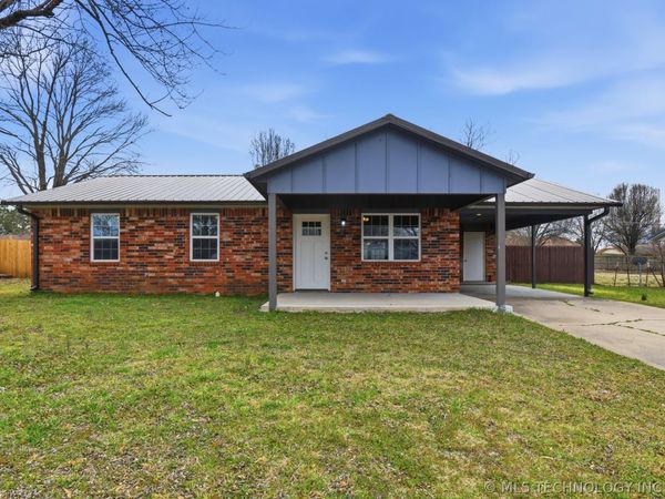 1514 S Fallin Avenue, Hominy, OK 74035