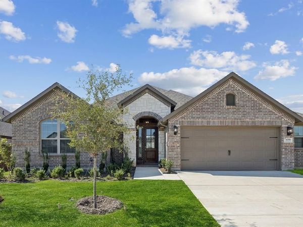 7725 Dibble Avenue, Joshua, TX 76058