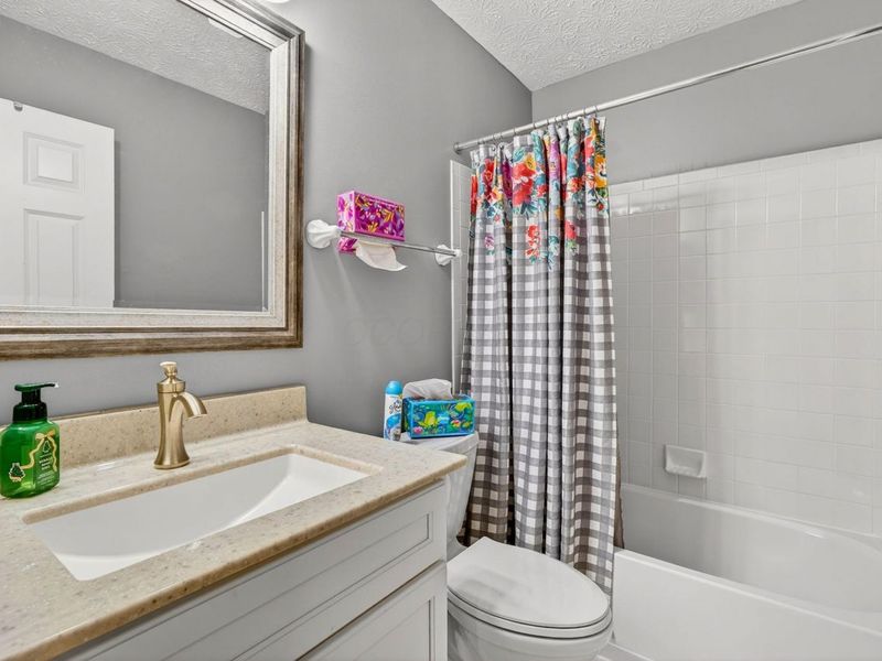 5645 Covington Meadows Drive, Westerville, OH 43082 Photo 19