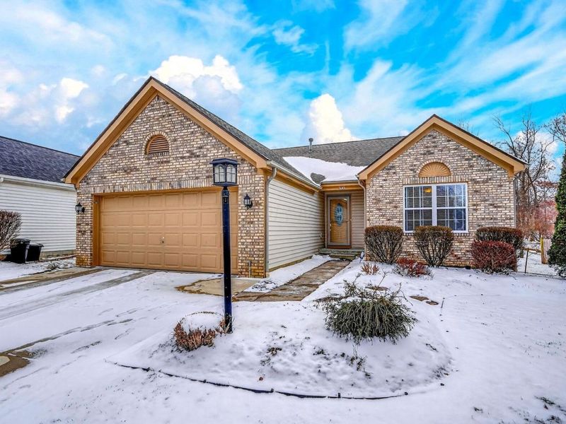 5645 Covington Meadows Drive, Westerville, OH 43082 Photo 3