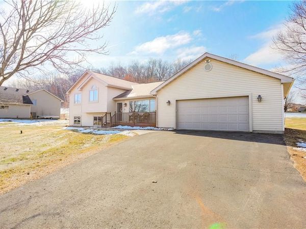 N8185 945th Street, River Falls, WI 54022