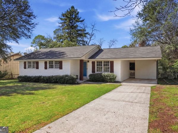 2011 Murray Hill Lane, Albany, GA 31707