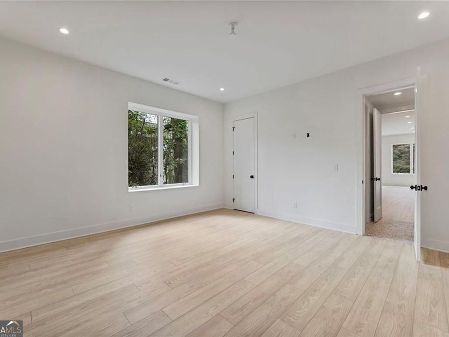 Property Image 76