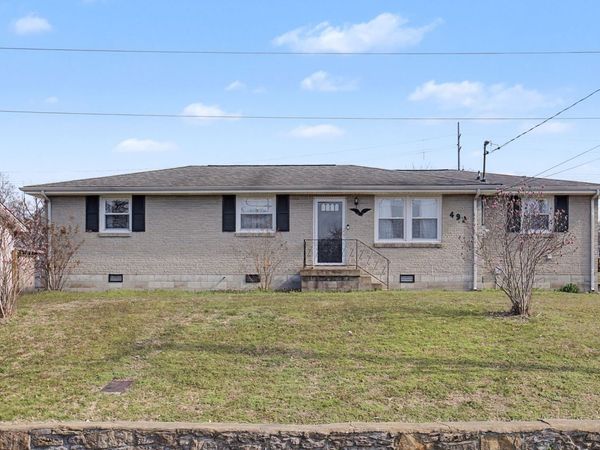 492 Sunliner Dr, Nashville, TN 37209