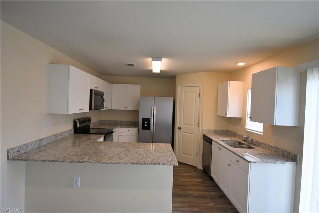 8 NW 8th Ter, Cape Coral, FL 33993 Photo