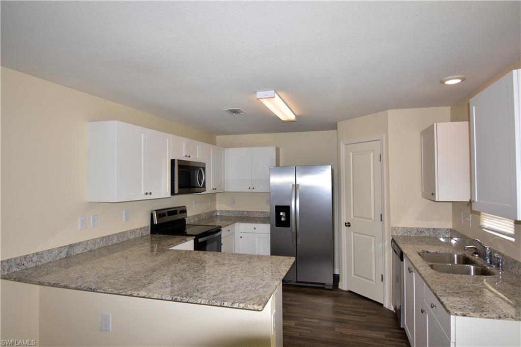 8 NW 8th Ter, Cape Coral, FL 33993 Photo