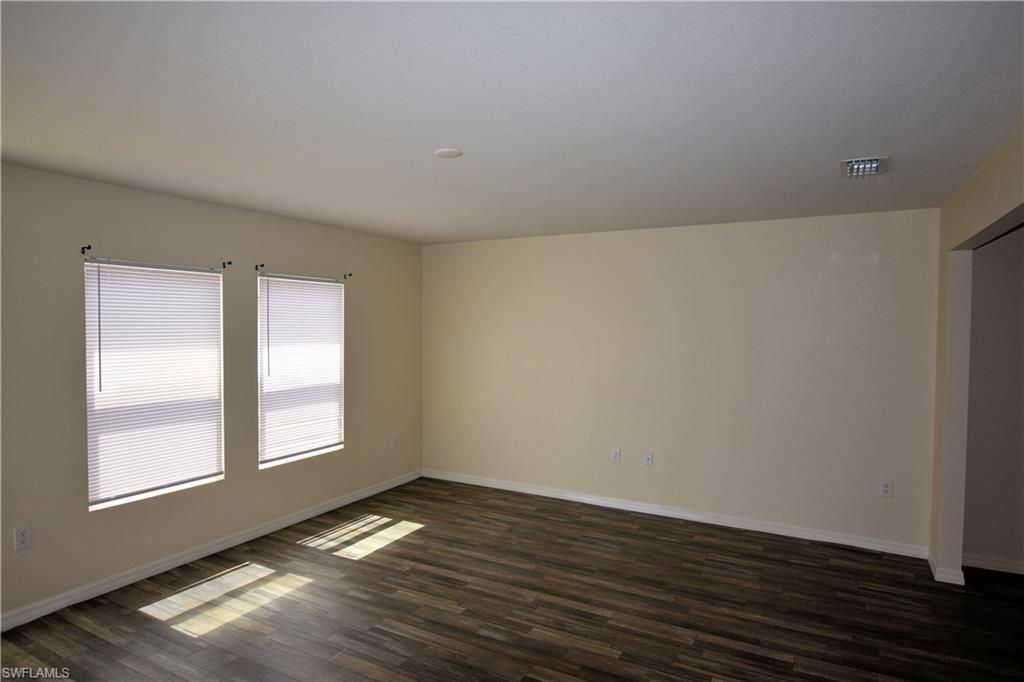 8 NW 8th Ter, Cape Coral, FL 33993 Photo