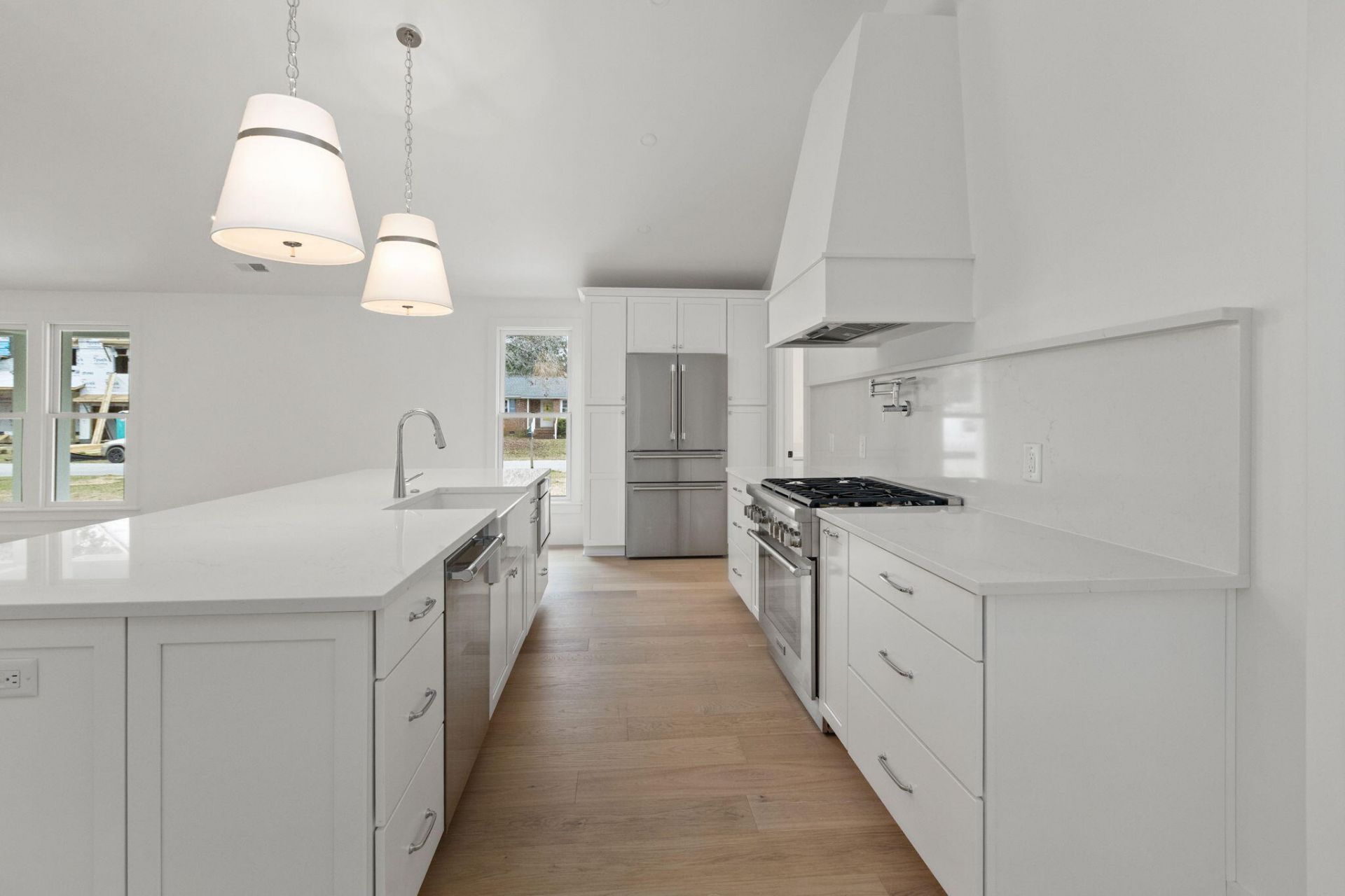 914 Cliffwood Drive Photo 14