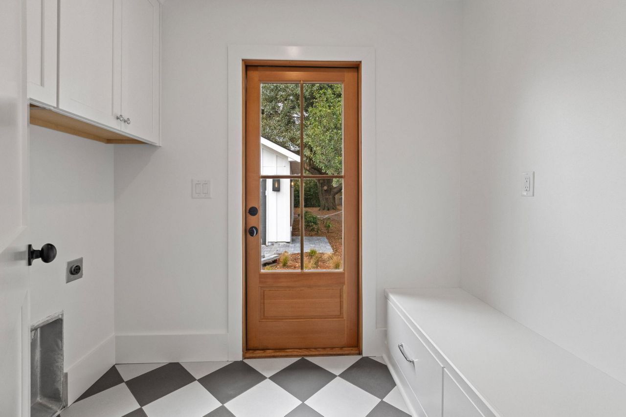 914 Cliffwood Drive Photo 20