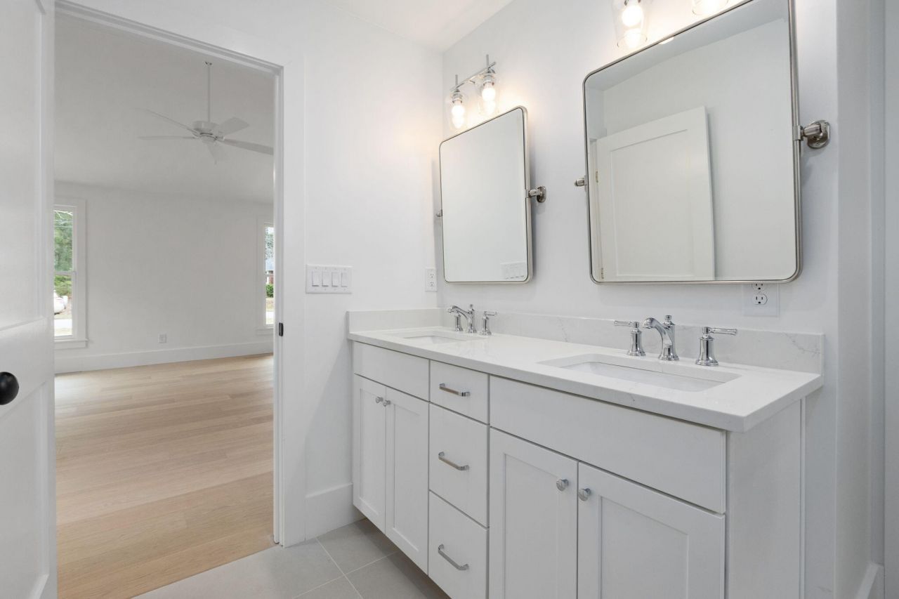 914 Cliffwood Drive Photo 44