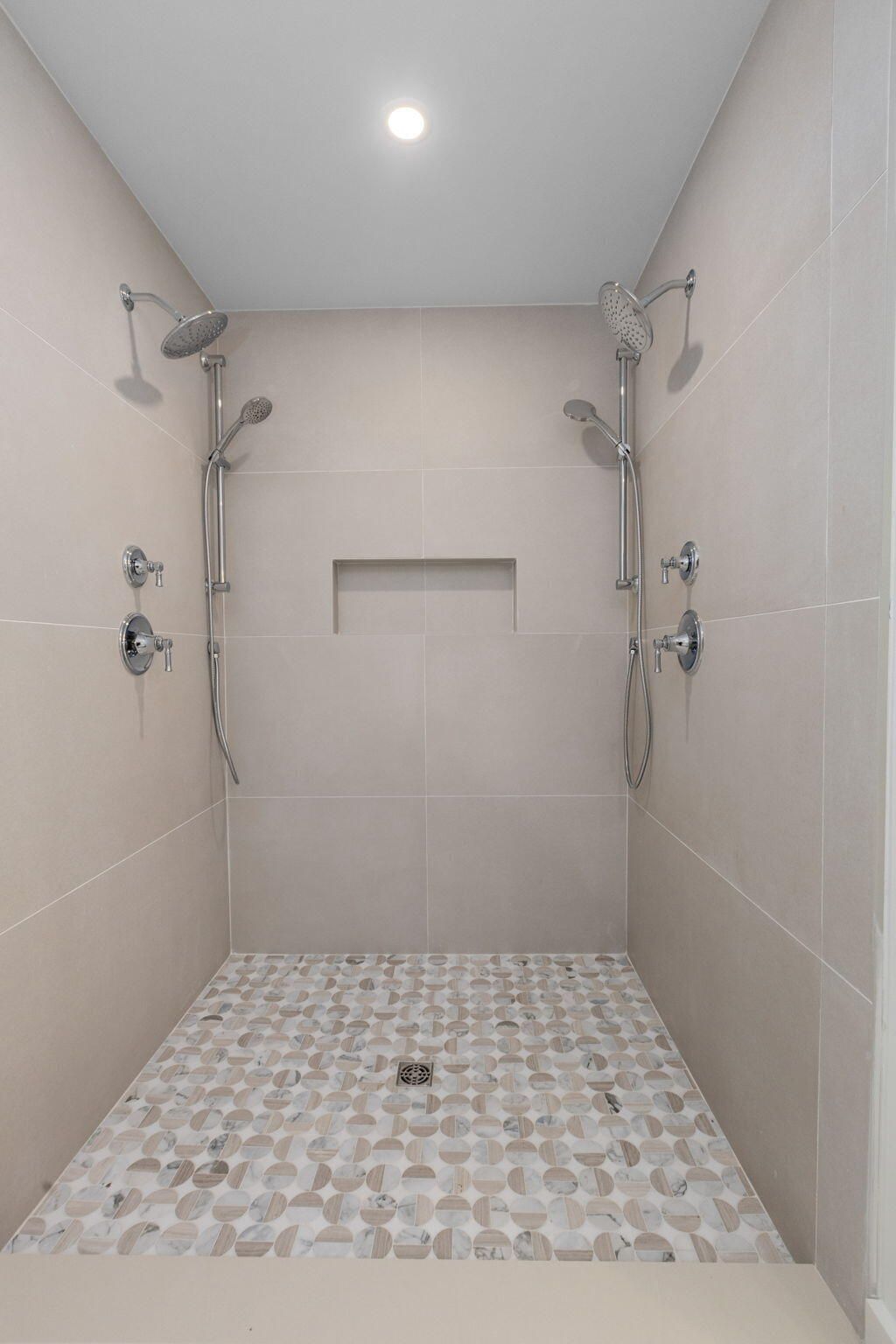 914 Cliffwood Drive Photo 46