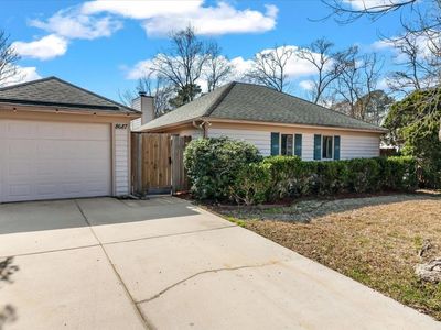 8687 Elsinore Court, North Charleston, SC 29406