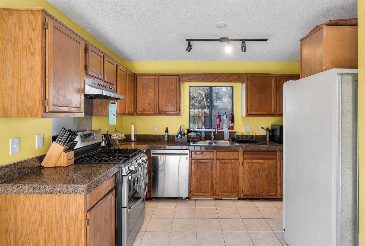 8687 Elsinore Court Photo 14