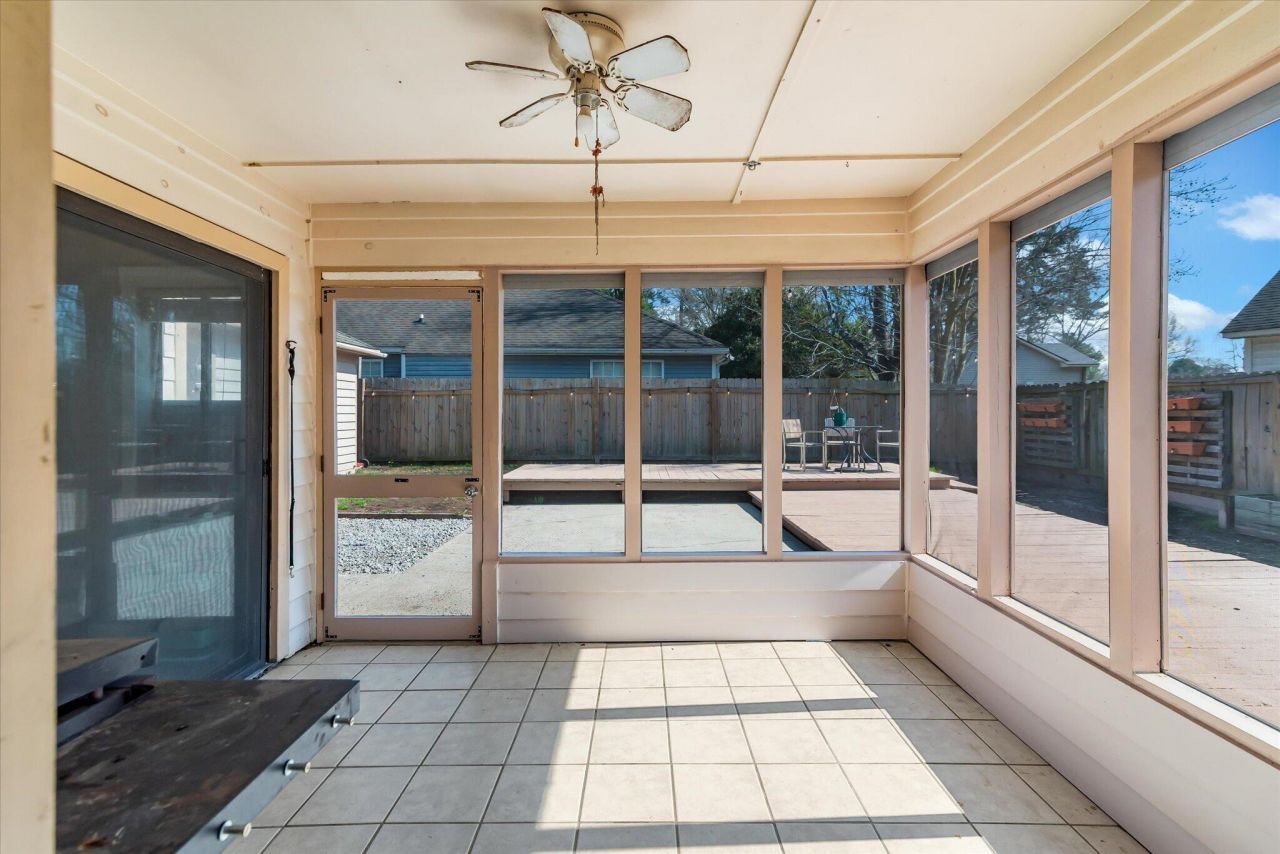 8687 Elsinore Court Photo 22