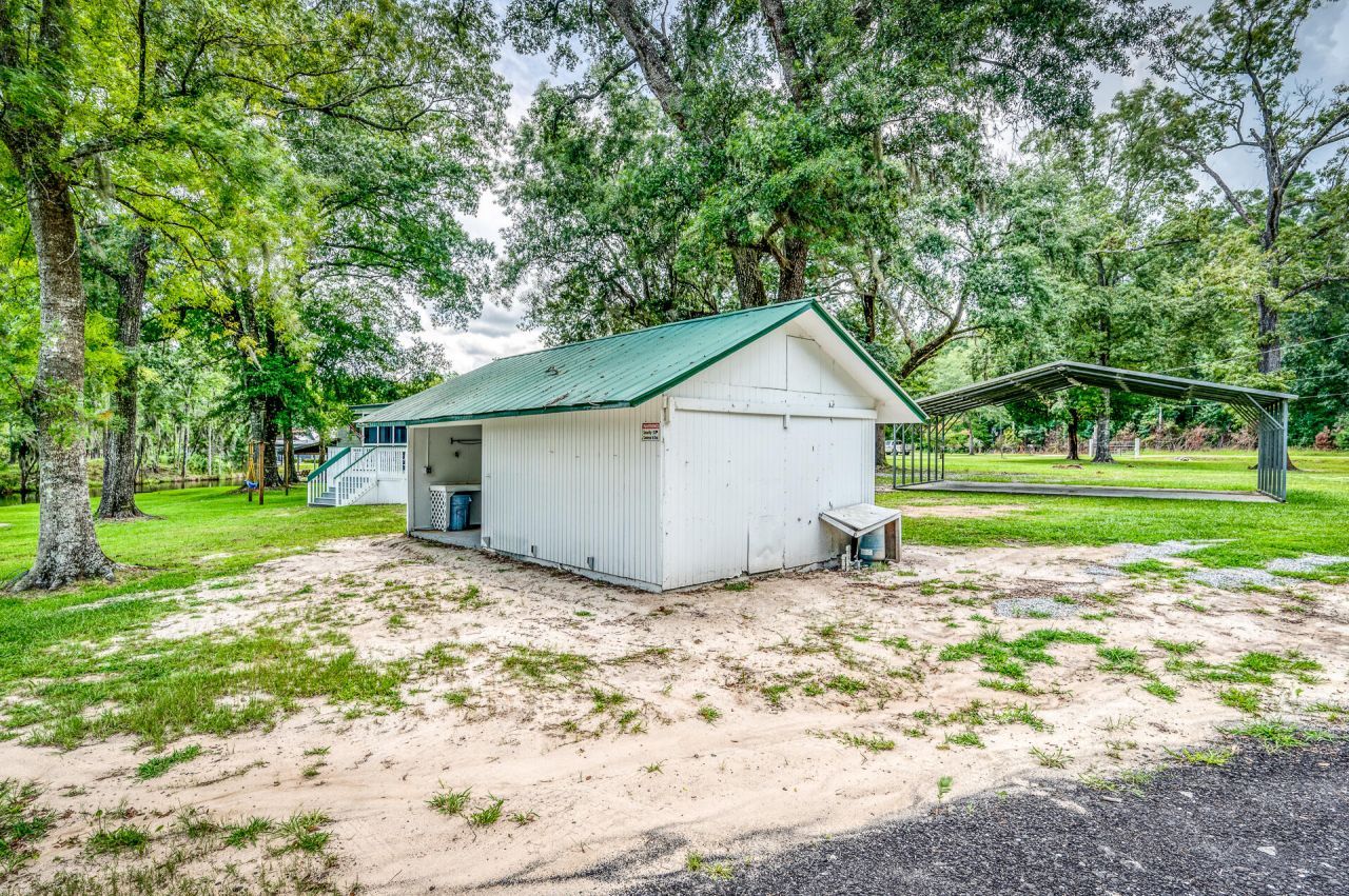 538 Castlebury Road Photo 12