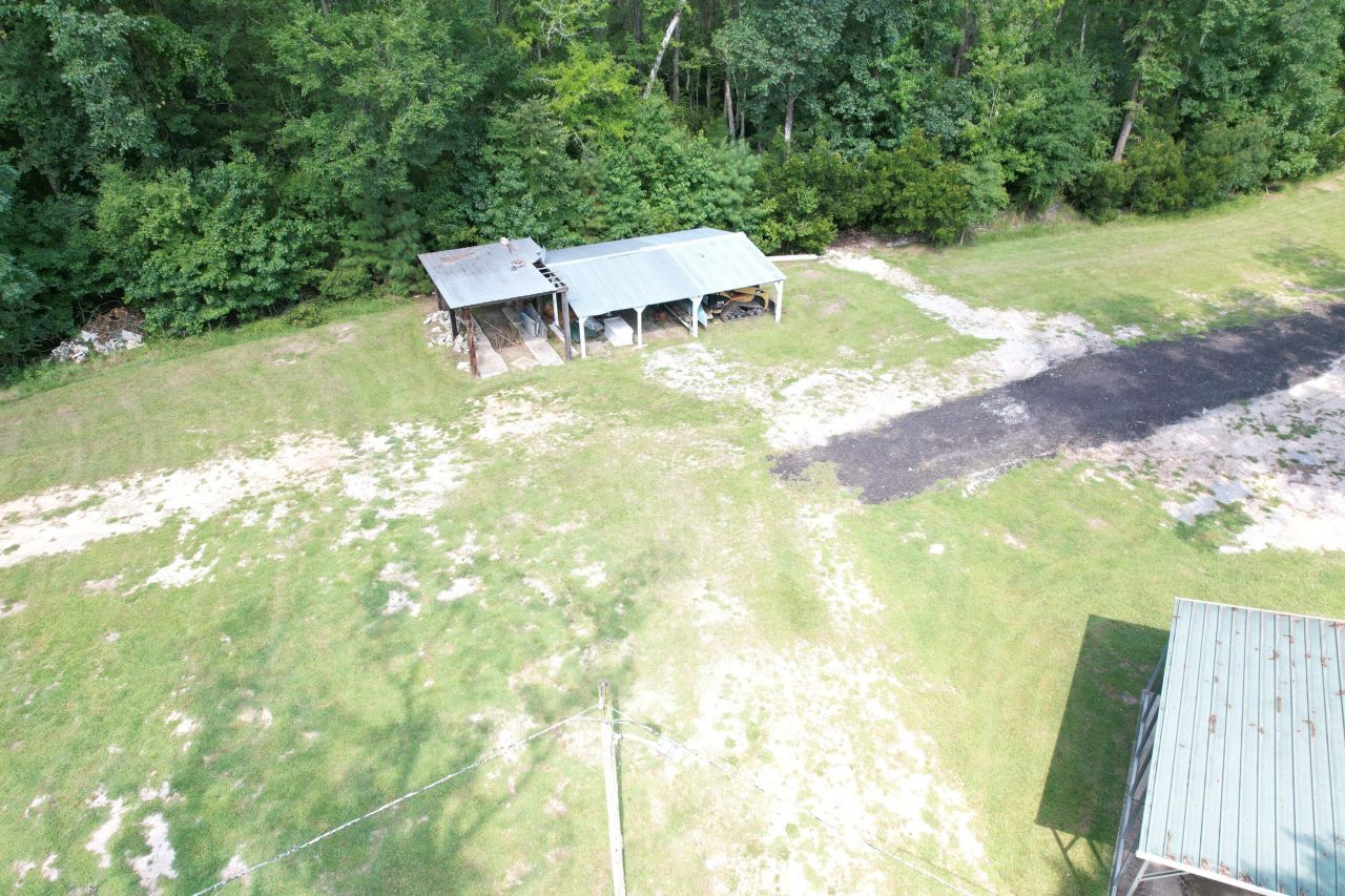 538 Castlebury Road Photo 38