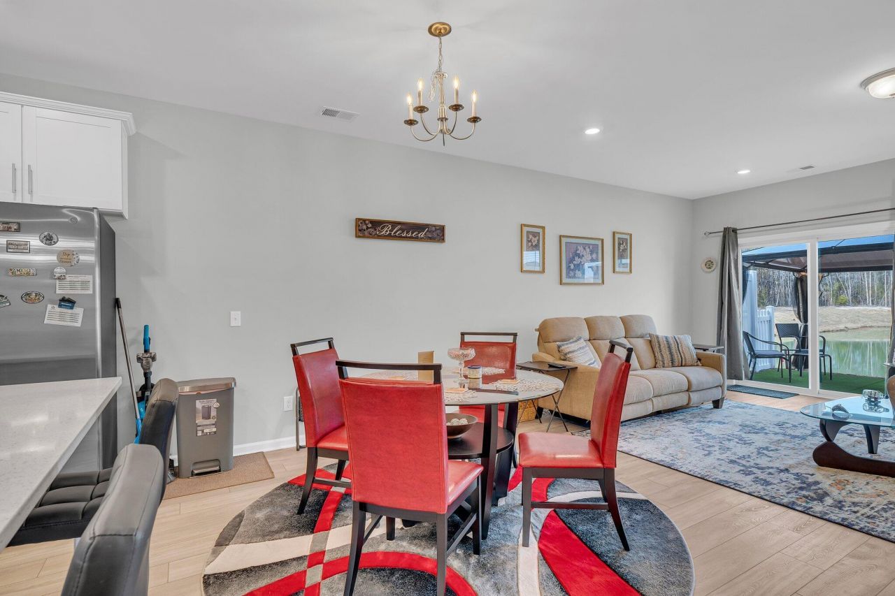 396 Painted Lady Lane Photo 10