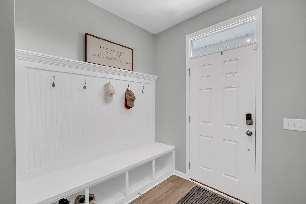 396 Painted Lady Lane Photo 22