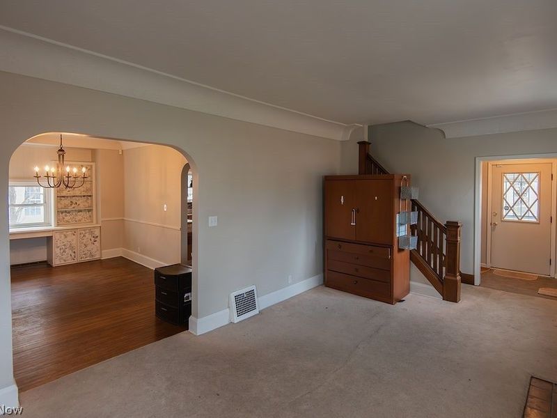 84 S Hazelwood Avenue, Youngstown, OH 44509 Photo 4