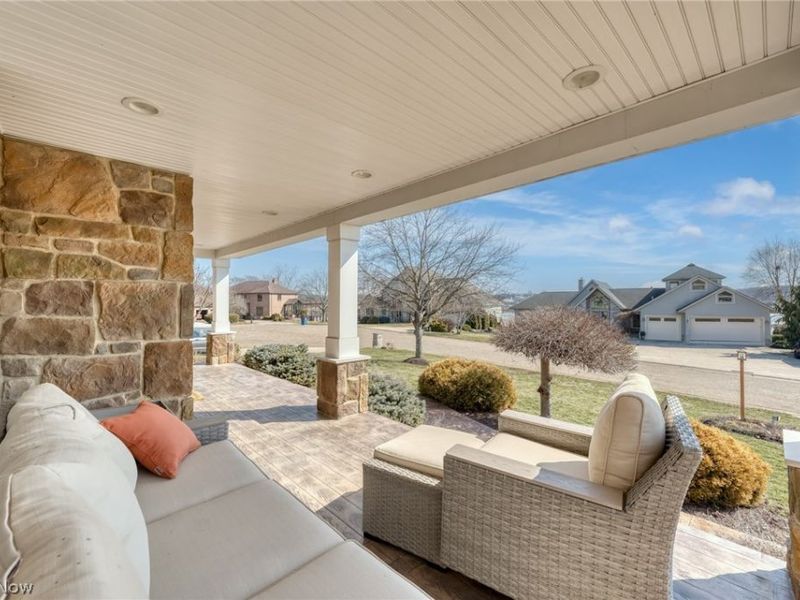 5229 Violet Knoll Avenue NE, Canton, OH 44705 Photo 12