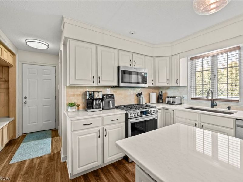 5229 Violet Knoll Avenue NE, Canton, OH 44705 Photo 28