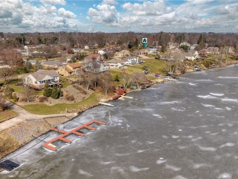 5229 Violet Knoll Avenue NE, Canton, OH 44705 Photo 6