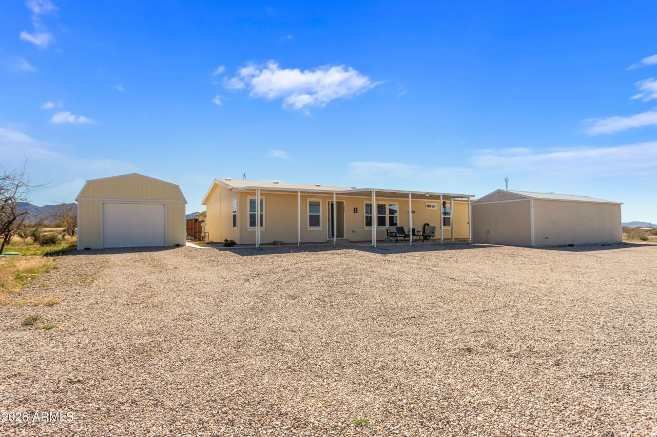 3191 W Williams Road, Benson, AZ 85602 Main Photo