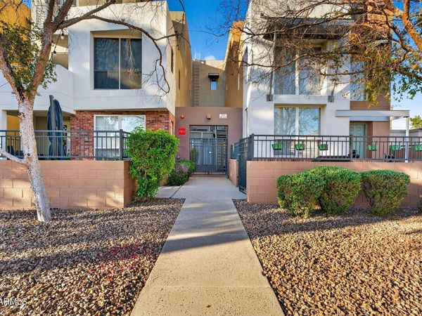 706 E WASHINGTON Street, Unit 207, Phoenix, AZ 85034