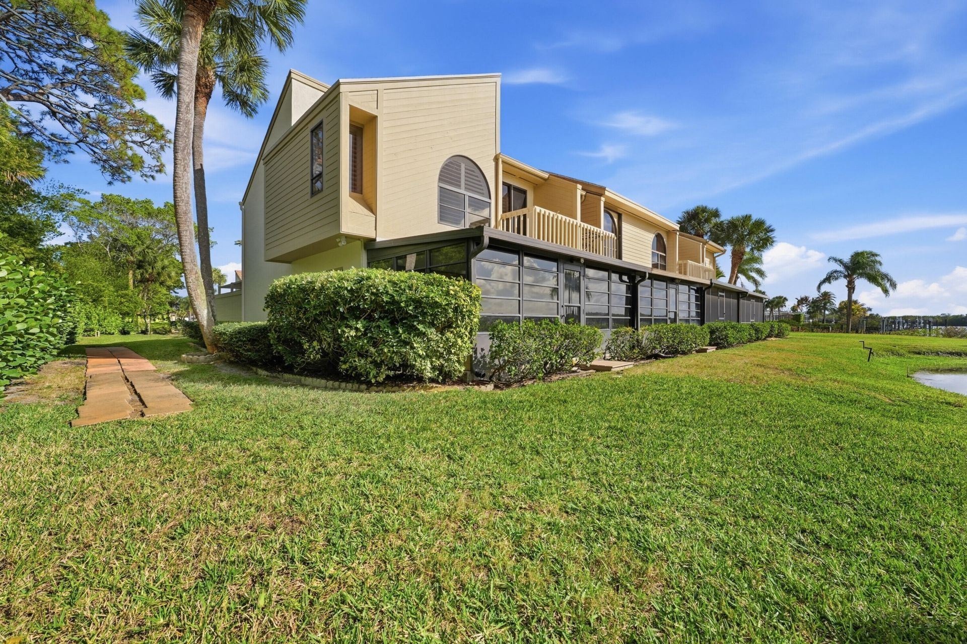 1102 SE Mitchell Avenue, Unit 308, Port Saint Lucie, FL 34952 Photo