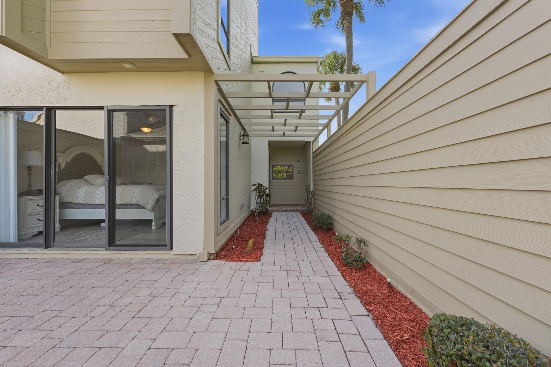 1102 SE Mitchell Avenue, Unit 308, Port Saint Lucie, FL 34952 Photo