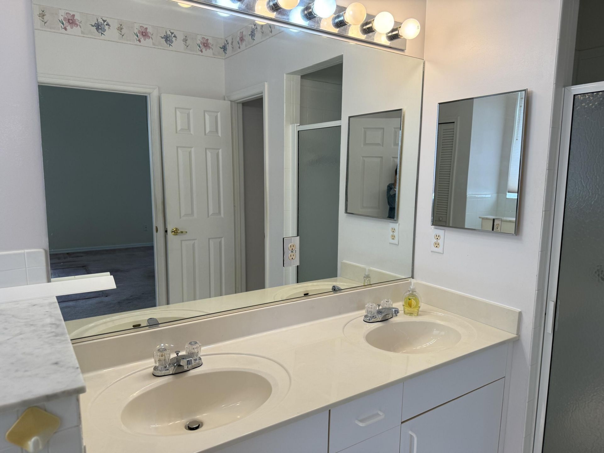 610 NW Monticello Place, Port Saint Lucie, FL 34986 Photo