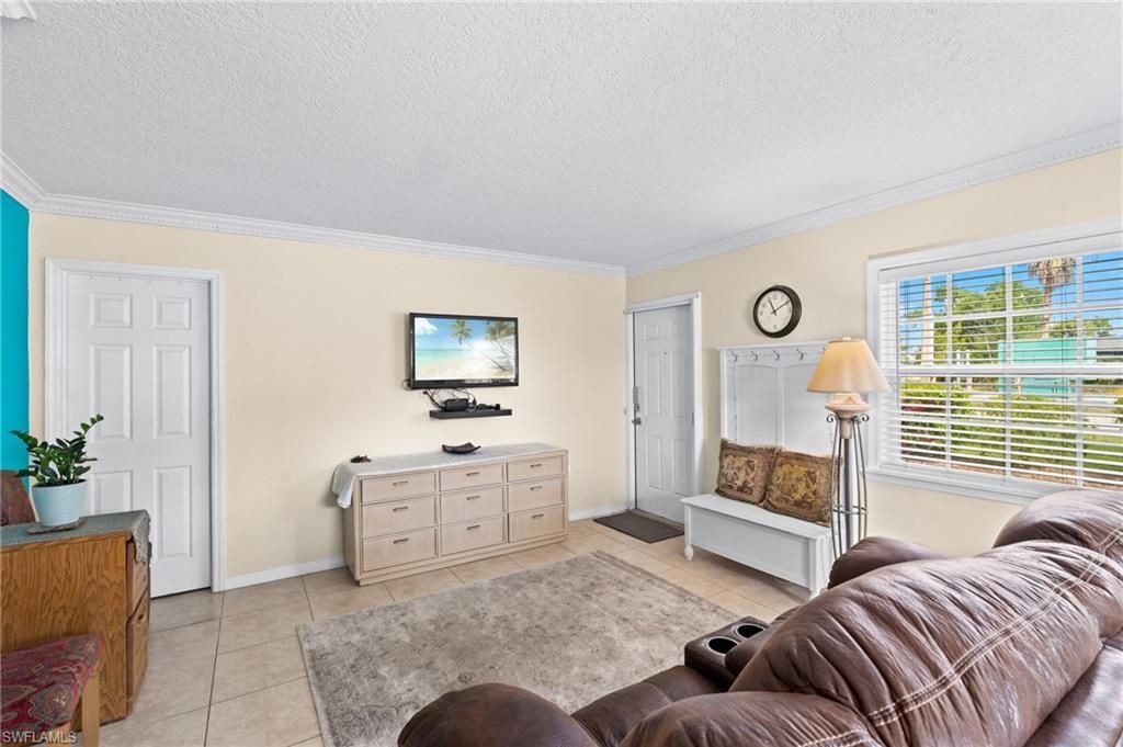 3322 N Key Dr, Unit 1, North Fort Myers, FL 33903 Photo
