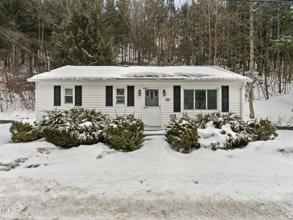 164 Cranes Hollow Road, Amsterdam, NY 12010