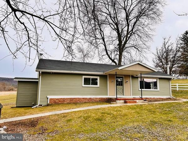 104 APPLE BUTTER ROAD, AARONSBURG, PA 16820