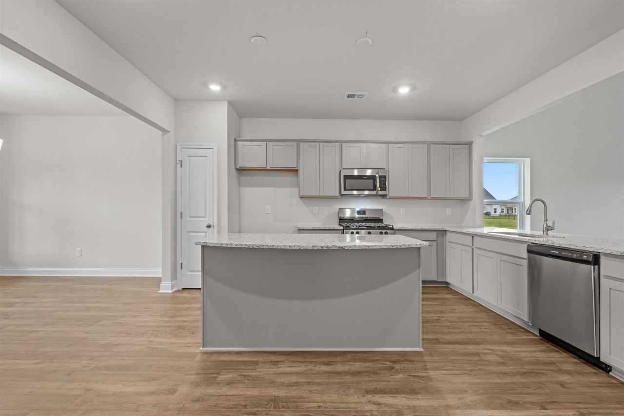 2911 Spain Ln. Photo 15