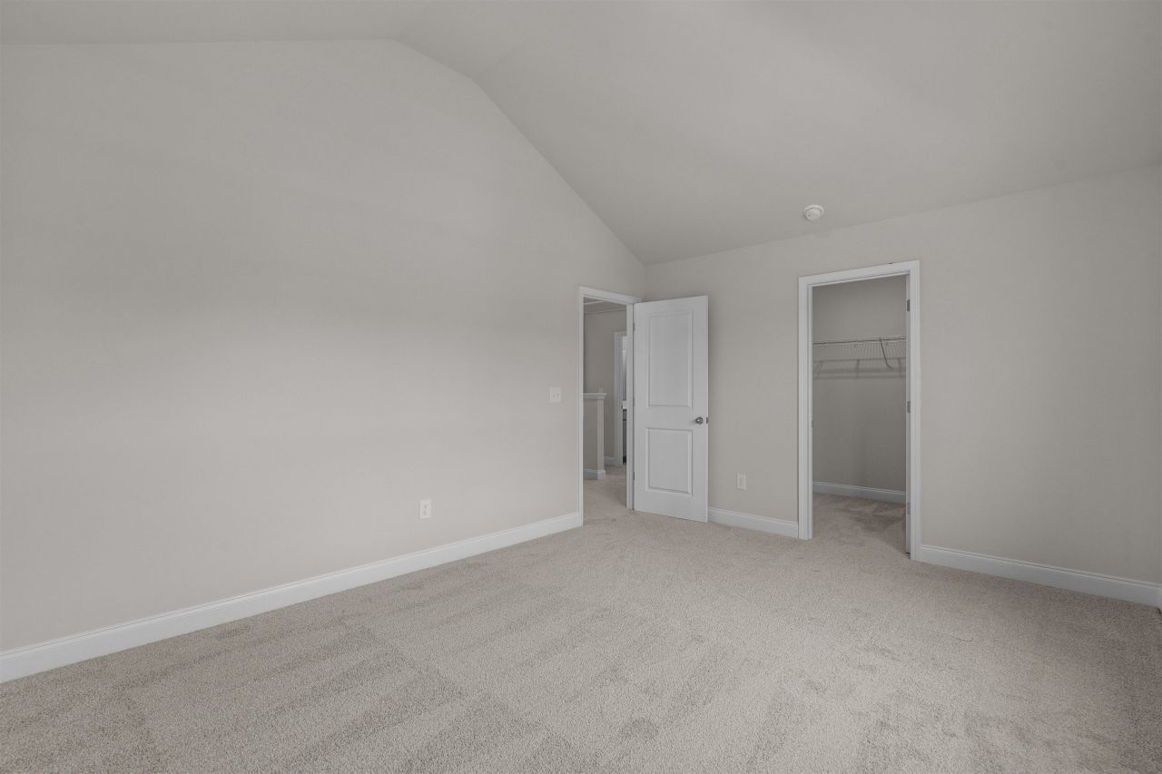 2911 Spain Ln. Photo 32